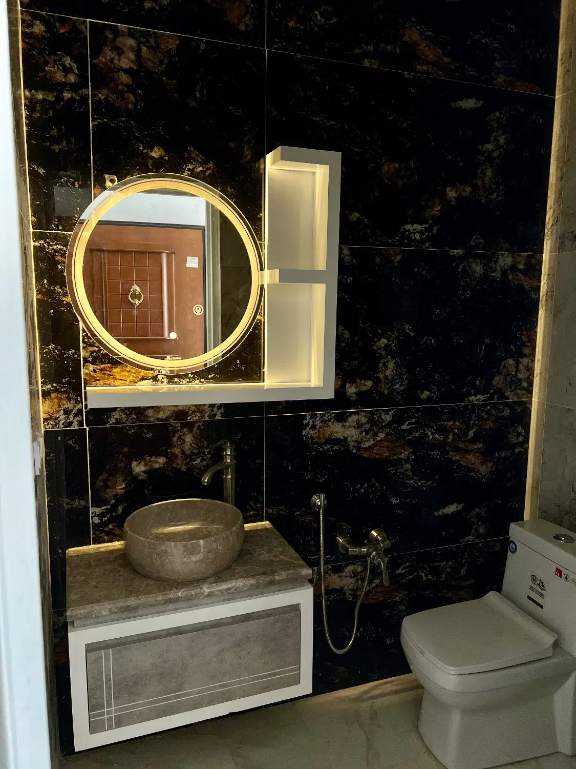 لوله کشی و نصب شیر آلات بهداشتی|خدمات پیشه و مهارت|کرمان, |دیوار