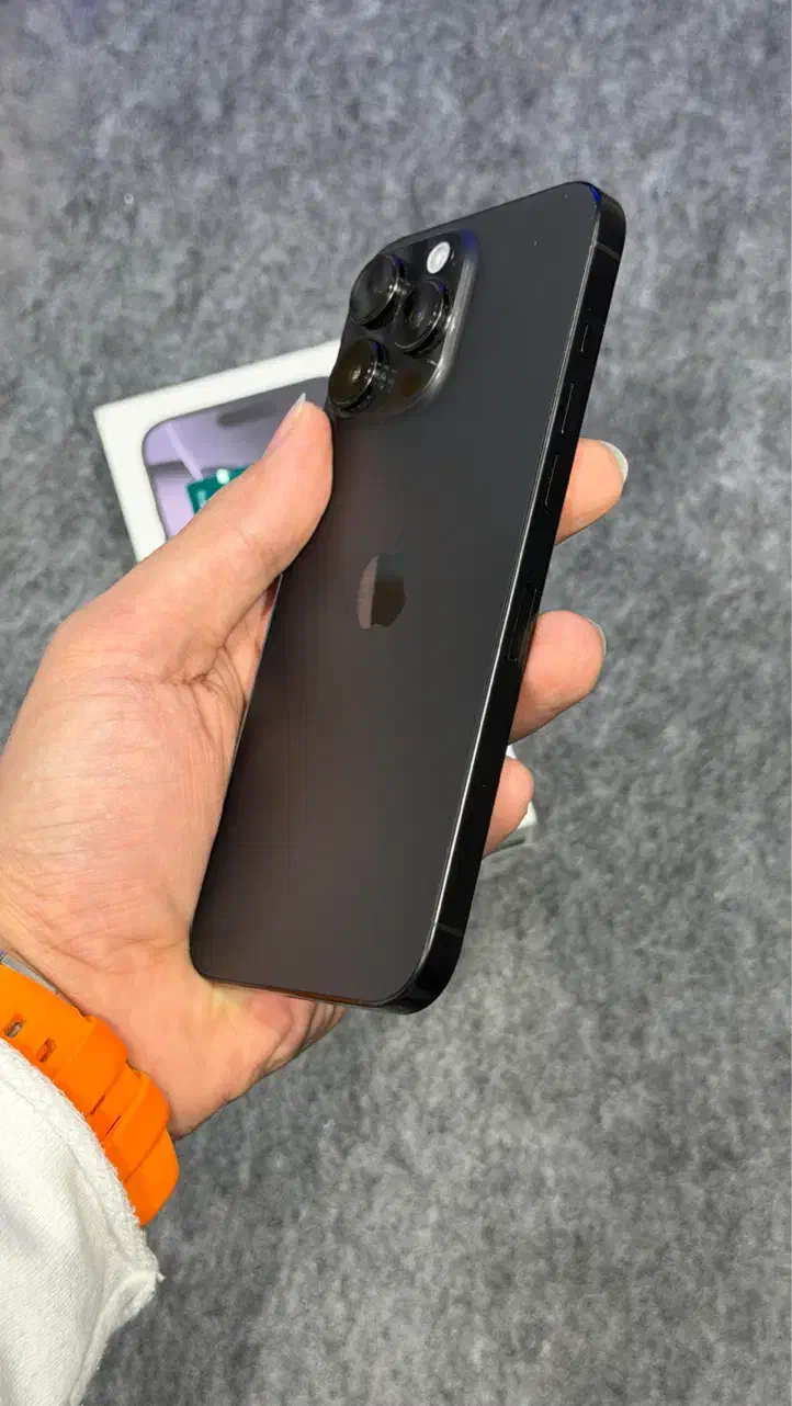 آیفون ۱۶پرومکس ۲۵۶ گیگ مشکی zaa|موبایل|تهران, جنت‌آباد جنوبی|دیوار