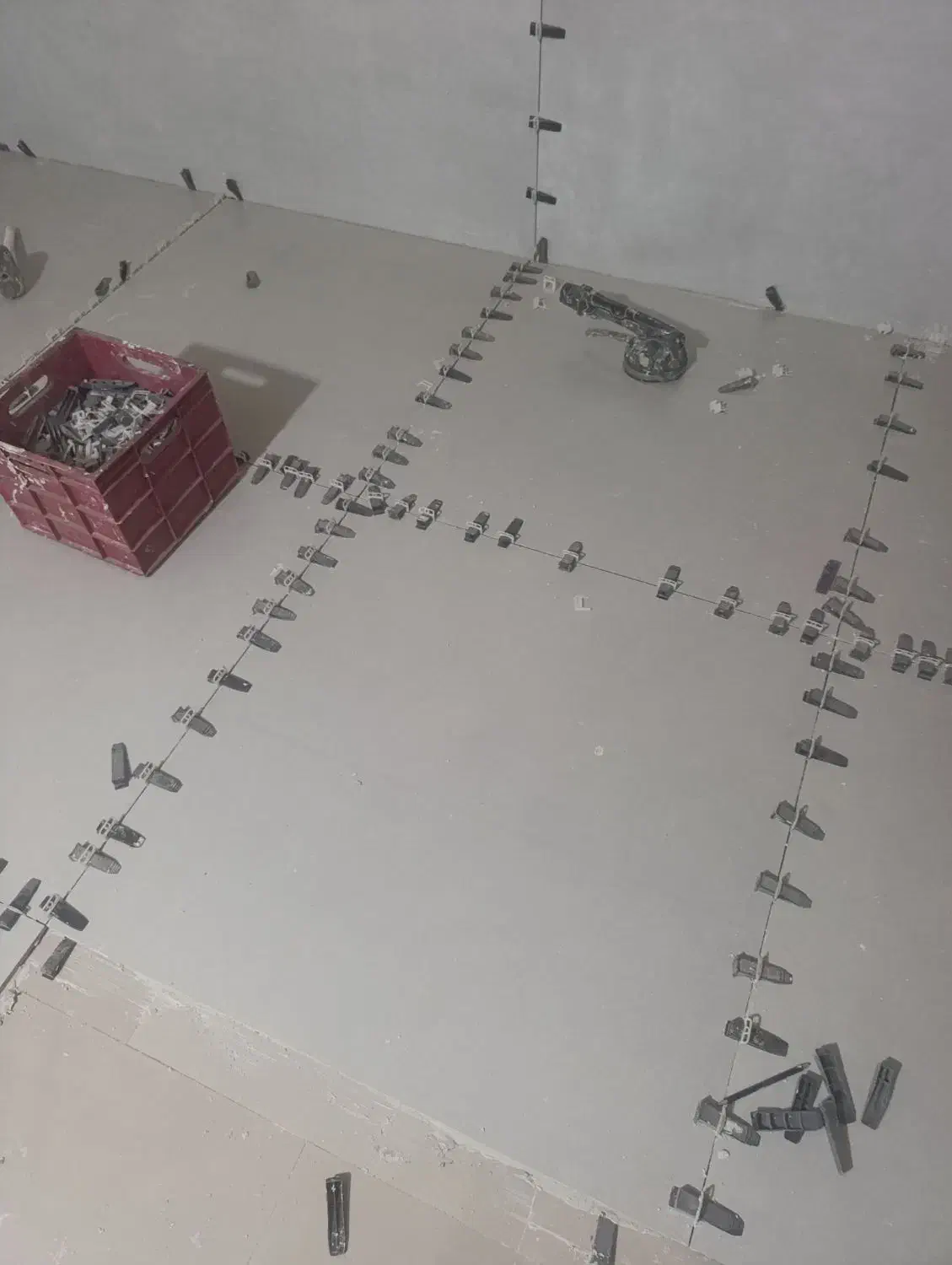 کار گر کاشی کاری|استخدام معماری، عمران و ساختمانی|همدان, |دیوار