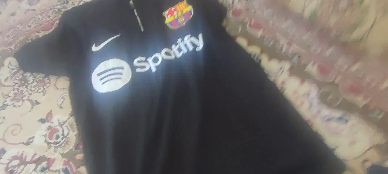 لباس تازه|لباس|شازند, |دیوار