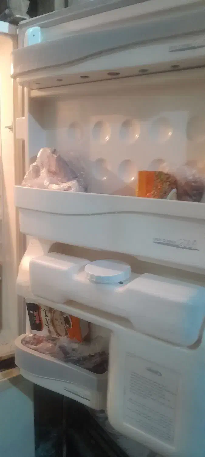 یخچال درحد نو درجه یک|یخچال و فریزر|آمل, |دیوار