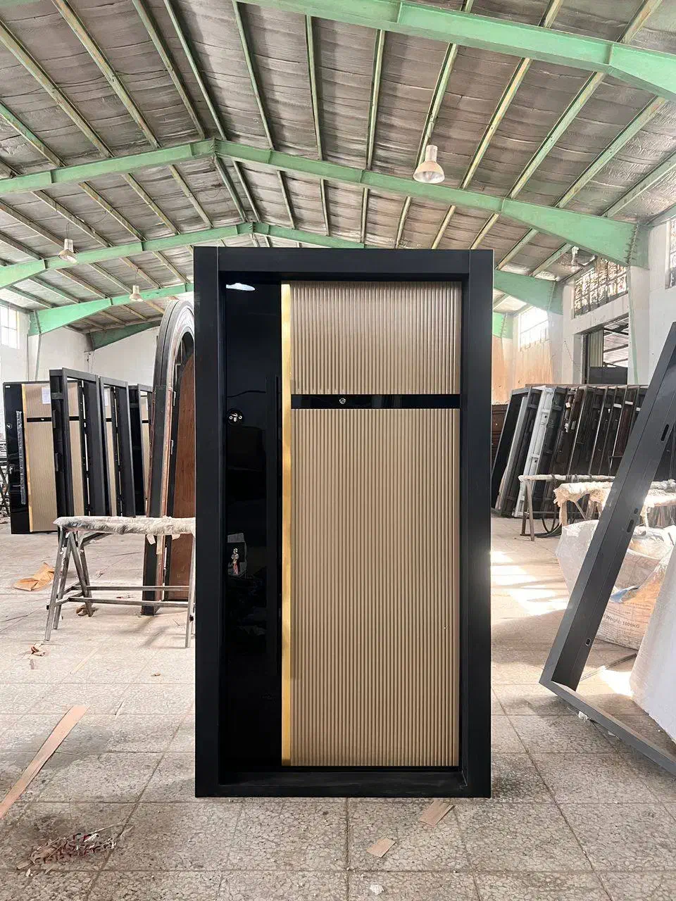 درب ضدسرقت گردویی کد ۶۹۷۶۷ کاله|مصالح و تجهیزات ساختمان|رامسر, |دیوار