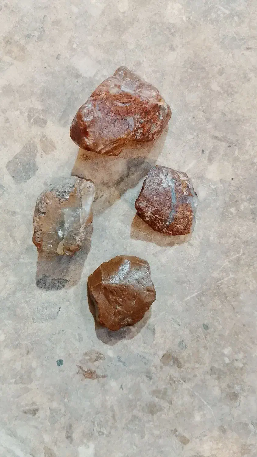 سنگ های قیمتی|جواهرات|پیشوا, |دیوار