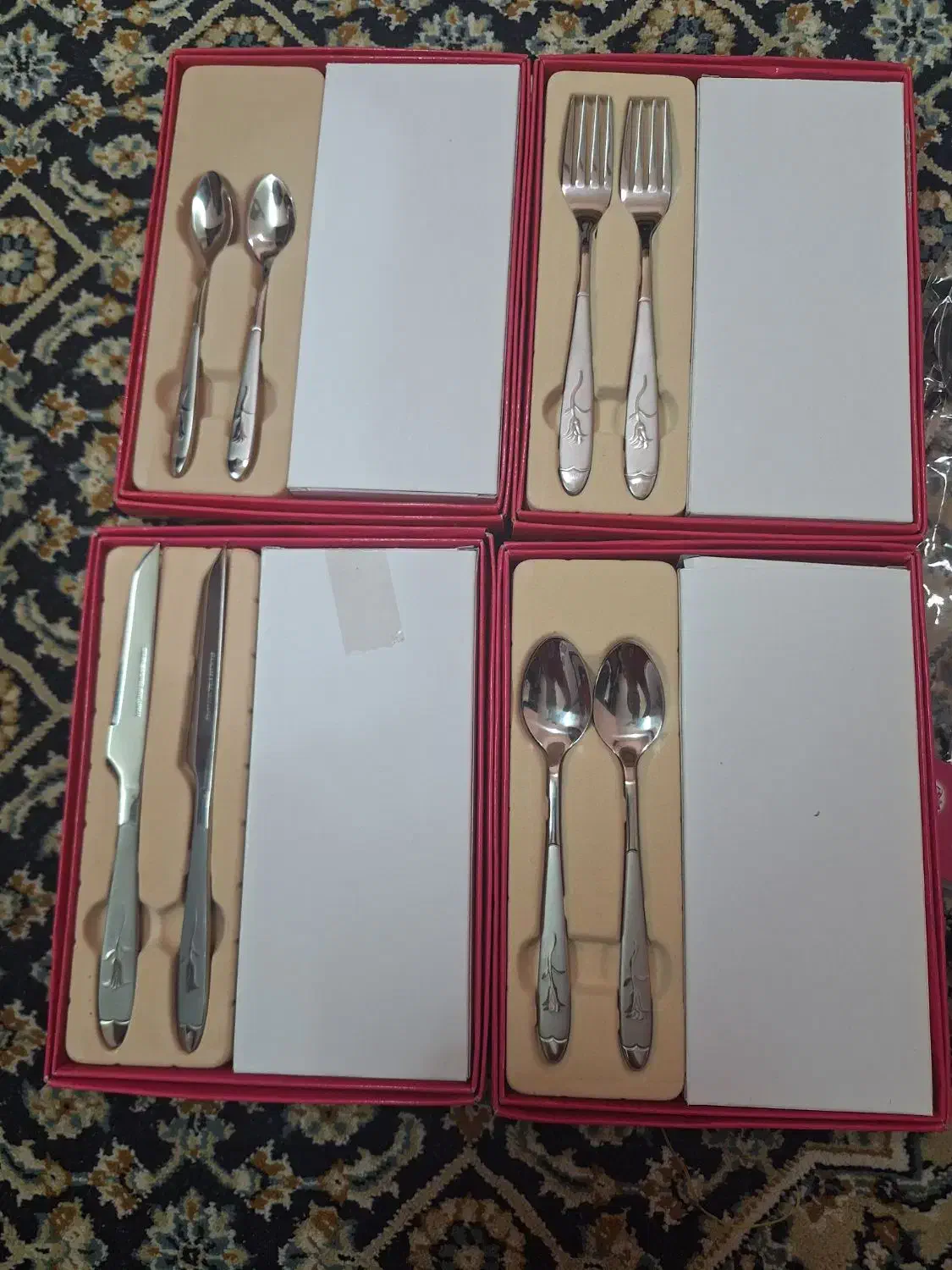 سرویس ۱۲ نفره قاشق و چنگال|ظروف سرو و پذیرایی|اهواز, بهارستان|دیوار