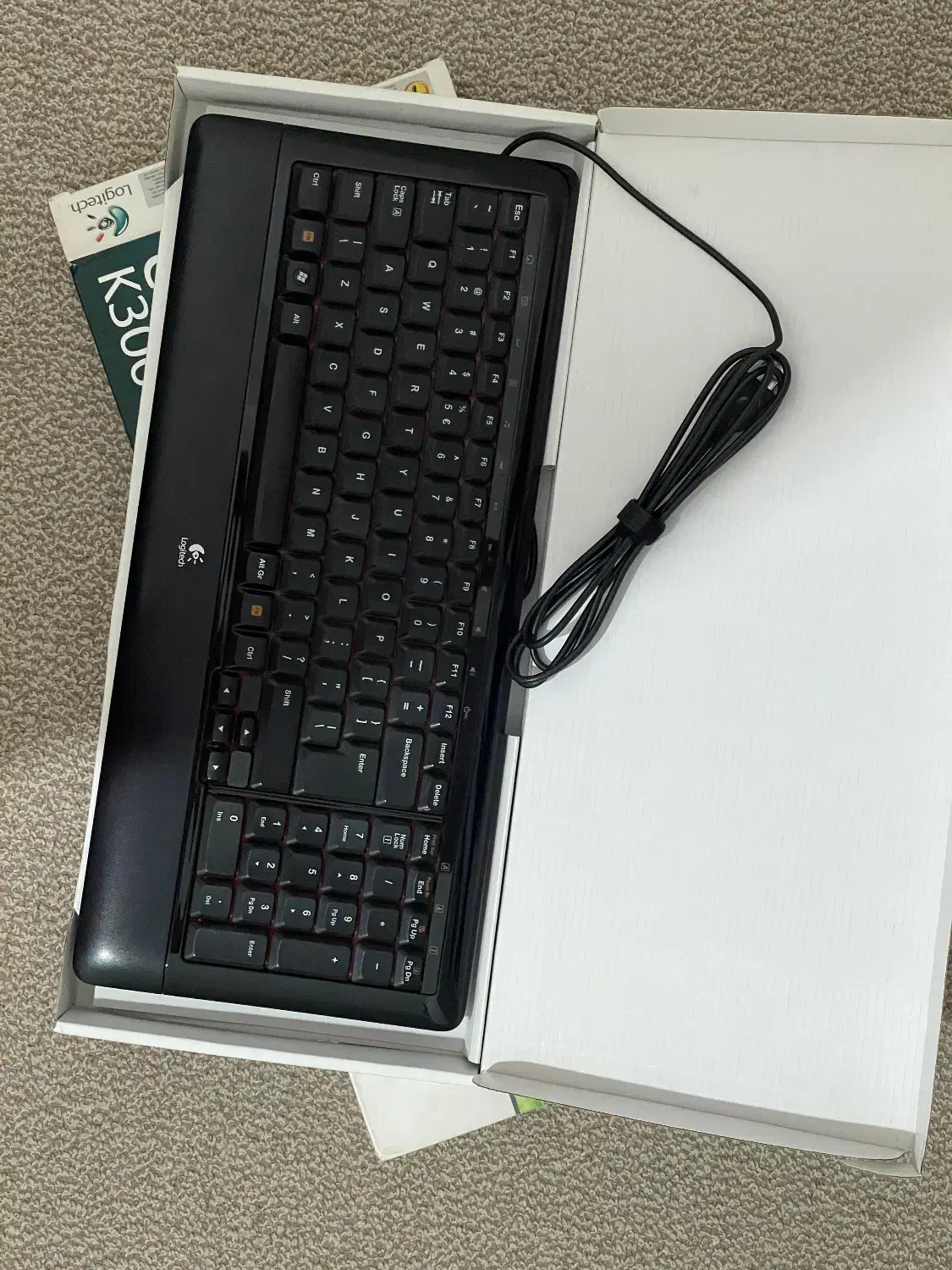 کیبورد لاجیتک K300|قطعات و لوازم جانبی رایانه|قزوین, |دیوار