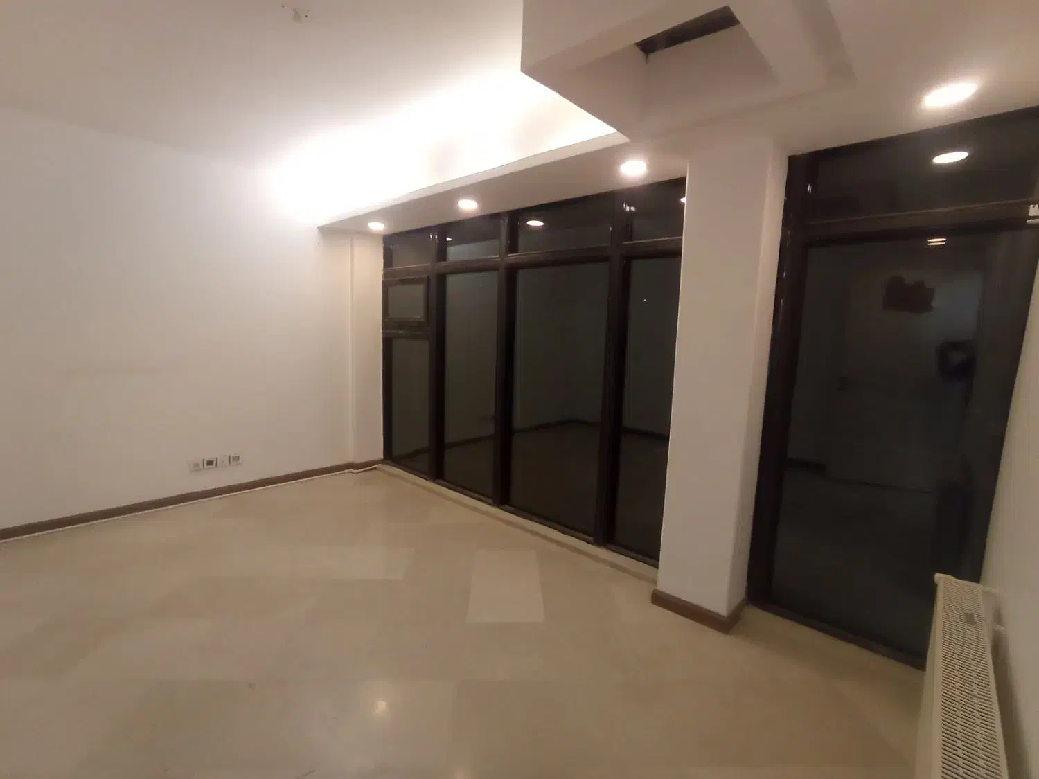 واحداداری90مترتخلیه2اتاق دفترشرکت50با34مهندس.وکالت|اجارهٔ دفتر کار، اتاق اداری، مطب|قم, بکایی|دیوار