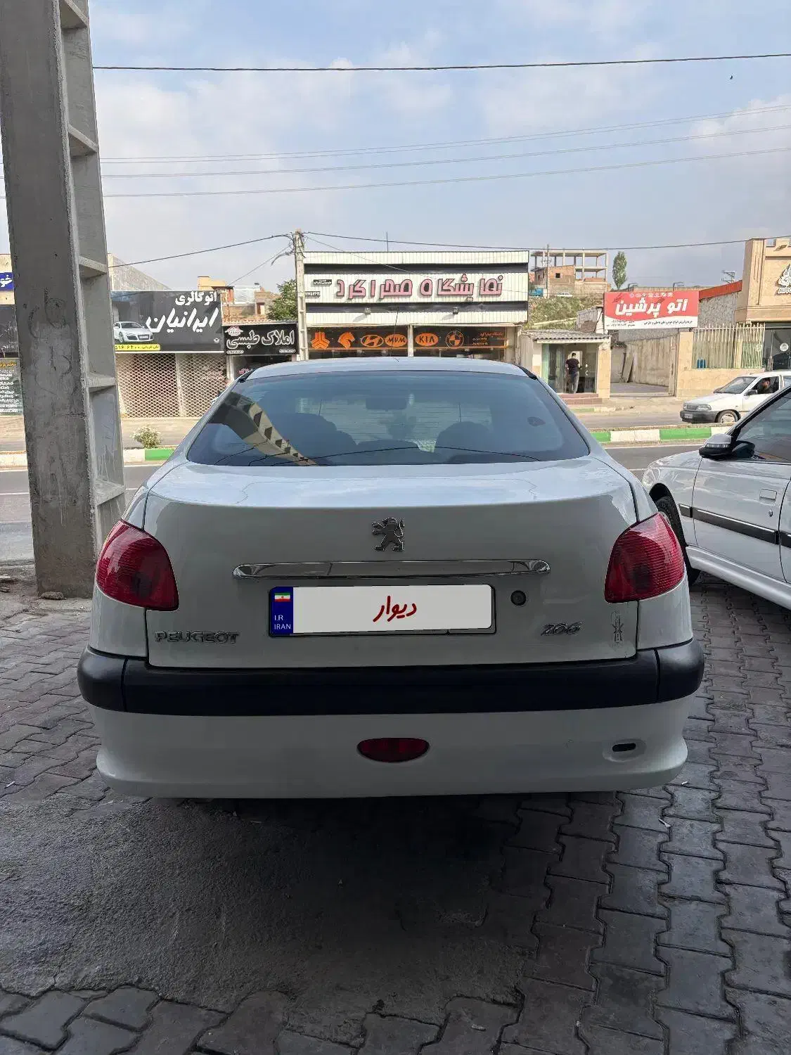 206 sd مدل ۱۳۹۲ v8|خودرو سواری و وانت|گرگان, |دیوار