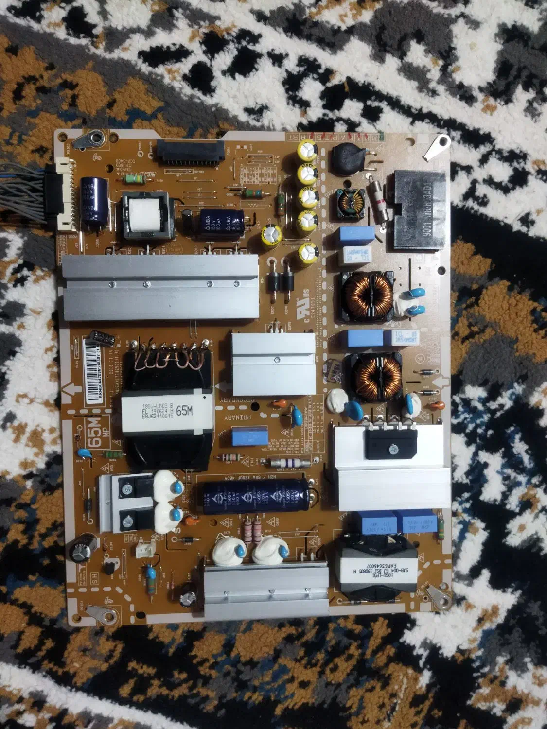 قطعههای تلویزیون ال جی|تلویزیون و پروژکتور|شیروان (خراسان), |دیوار