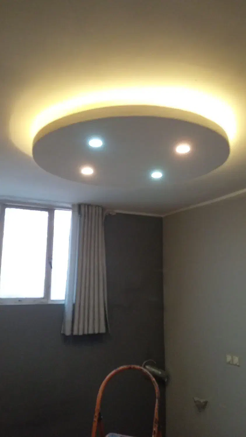 برق کار برقکار ساختمان نصب لاین و هالوژن صدرا|خدمات پیشه و مهارت|صدرا-فارس, فاز ۱|دیوار