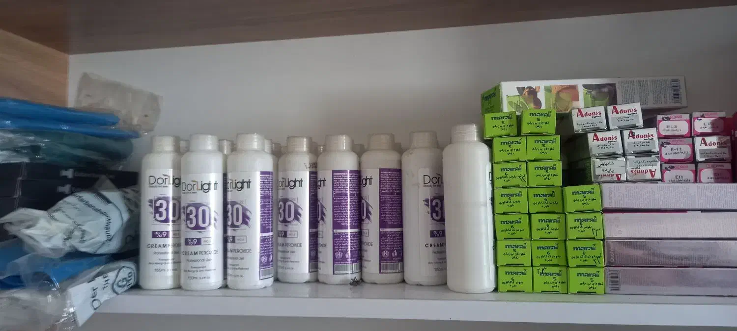 فروش رنگ مو به قیمت فاکتور|آرایشی، بهداشتی، درمانی|بردسیر, |دیوار