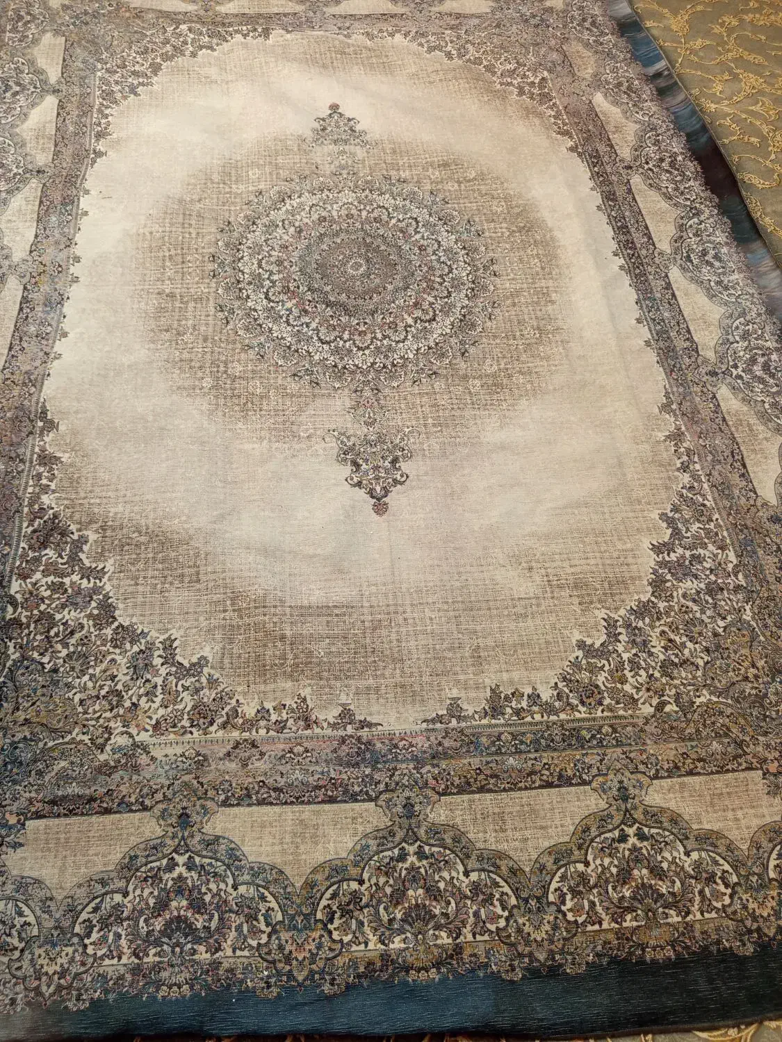 روفرشی ۶ متری|روفرشی|شیراز, شهرک رضوان|دیوار