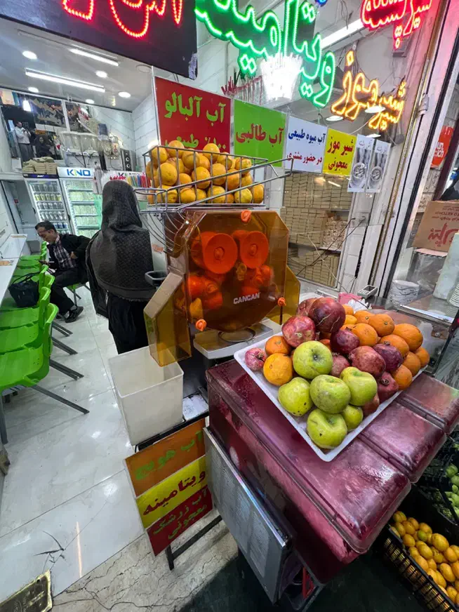 فروش تمامیه لوازم آبمیوه بستنی فروشی دستگاه قیفی|کافیشاپ و رستوران|کرج, اصفهانیها|دیوار