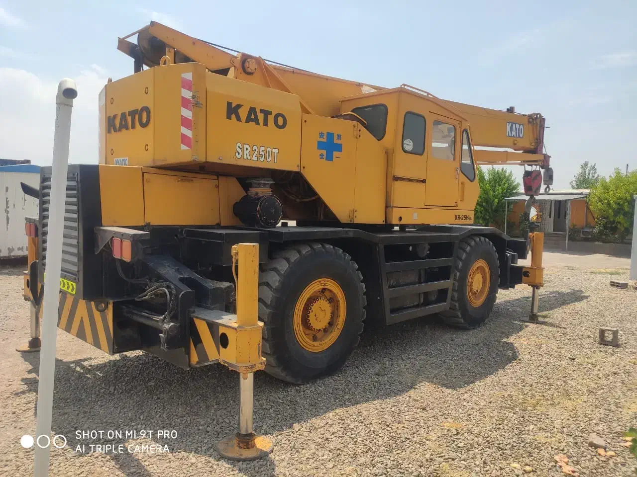 جرثقیل ۲۵ تن کارگاهی اورهال شده سلامت به شرط|خودرو سنگین|اراک, |دیوار