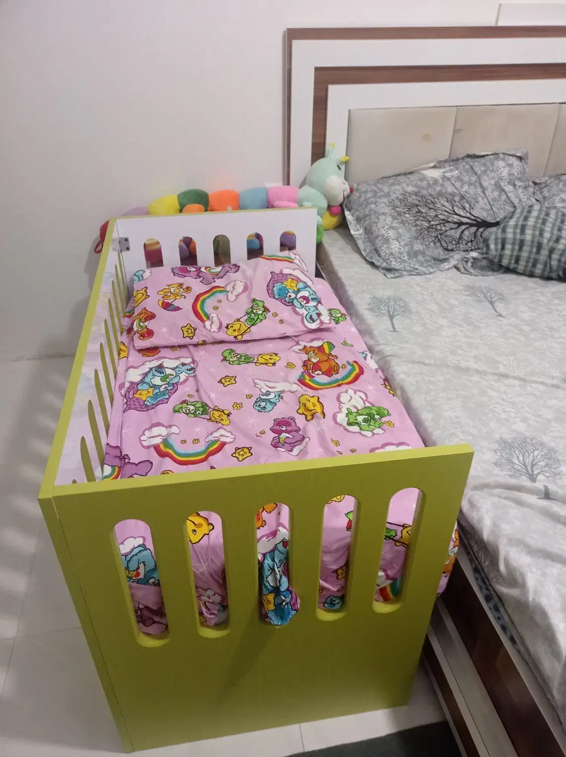 تخت کنار مادر|تخت و صندلی بچه|گرگان, |دیوار