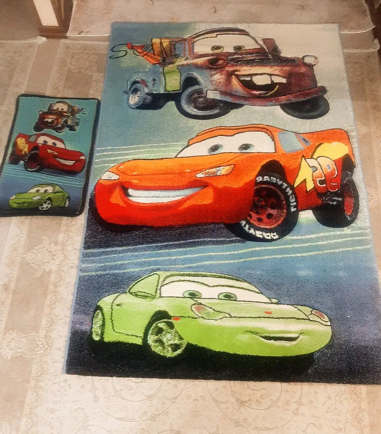 گلیم فرش کودک|گلیم، جاجیم، گبه|همدان, |دیوار