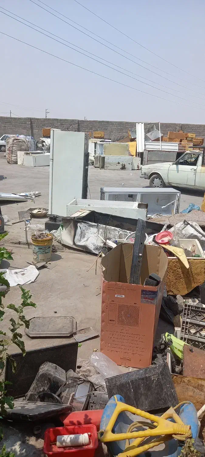 یخچال کولر پکیج آبگرمکن آهن آلمینیوم ضایعات همجا|عمدهفروشی|قم, جهان بینی|دیوار