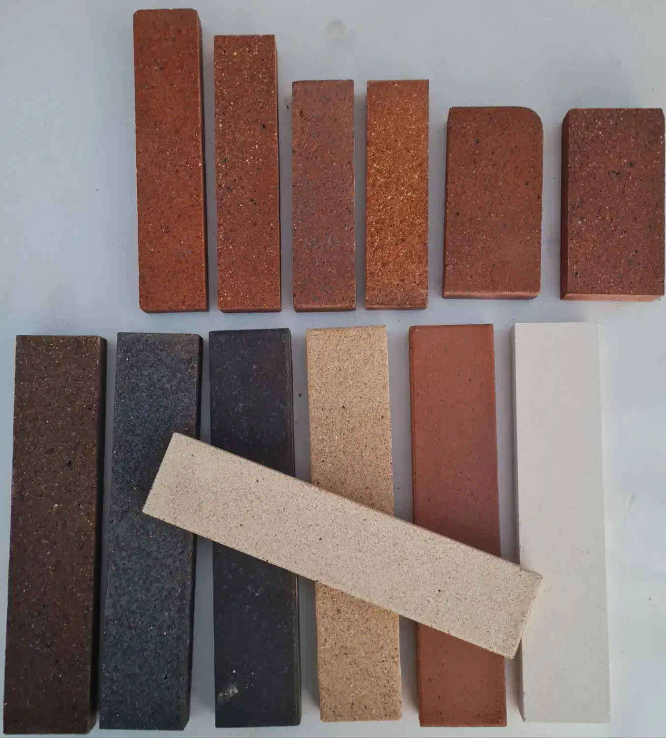 آجر نسوز نما آجر سفید آجر مشکی و شاموتی|عمدهفروشی|تهران, شوش (باغ آذری)|دیوار