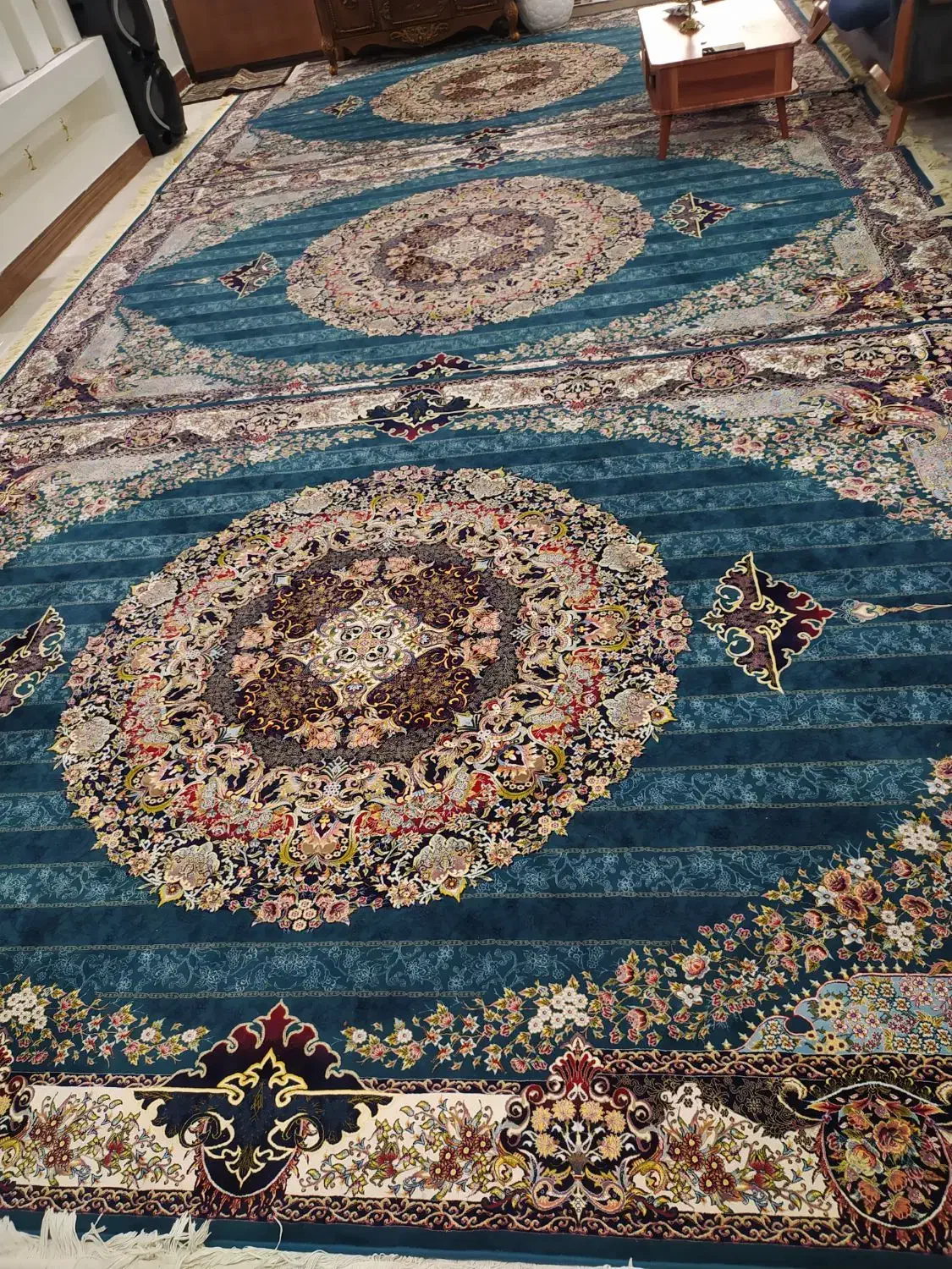 ۳ عدد فرش 1000شانه9متری|فرش|تاکستان, |دیوار