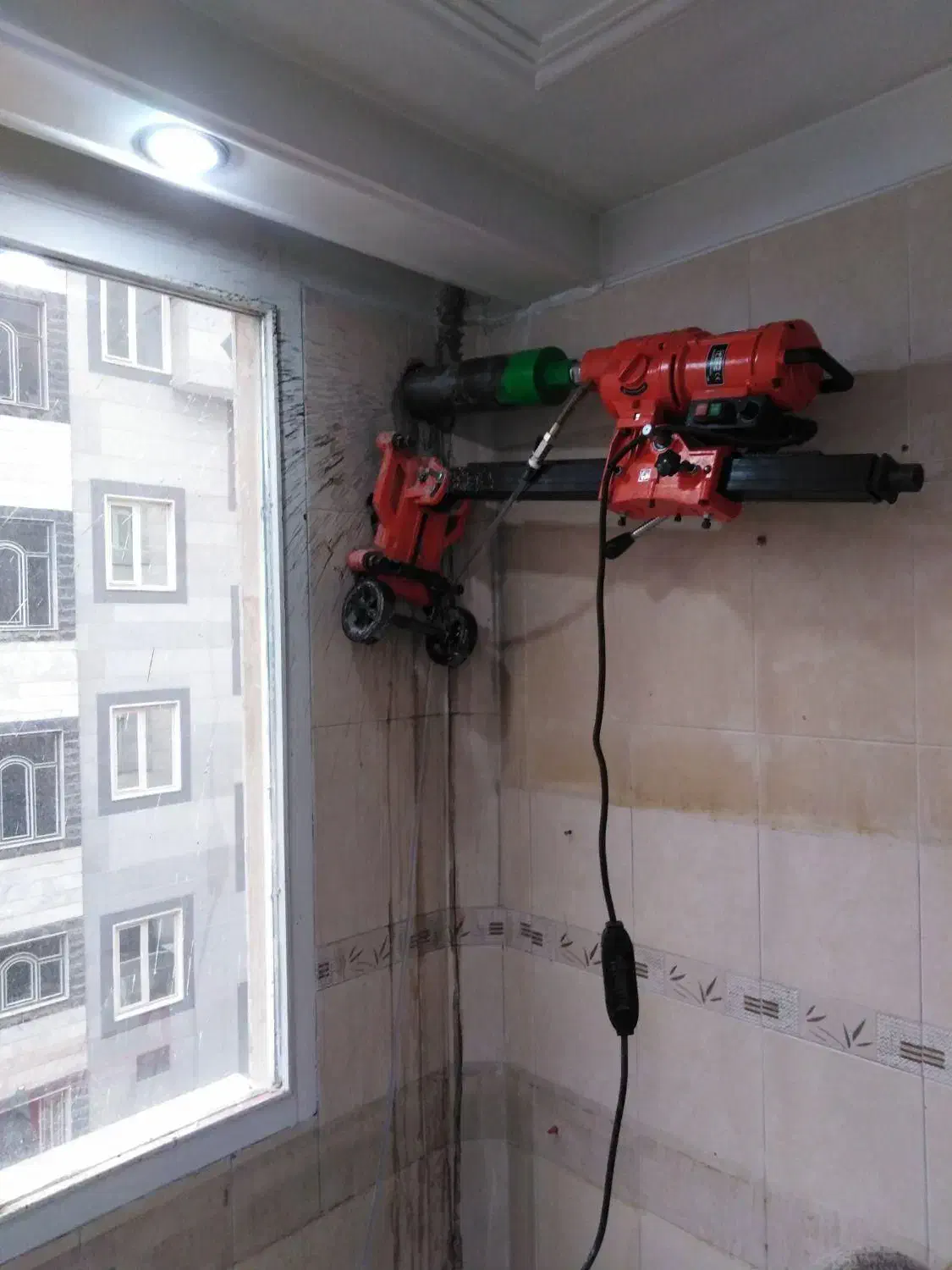 کرگیری/کاشت میلگرد/نمونه برداری/ایجاد باز شو|خدمات پیشه و مهارت|رامسر, |دیوار