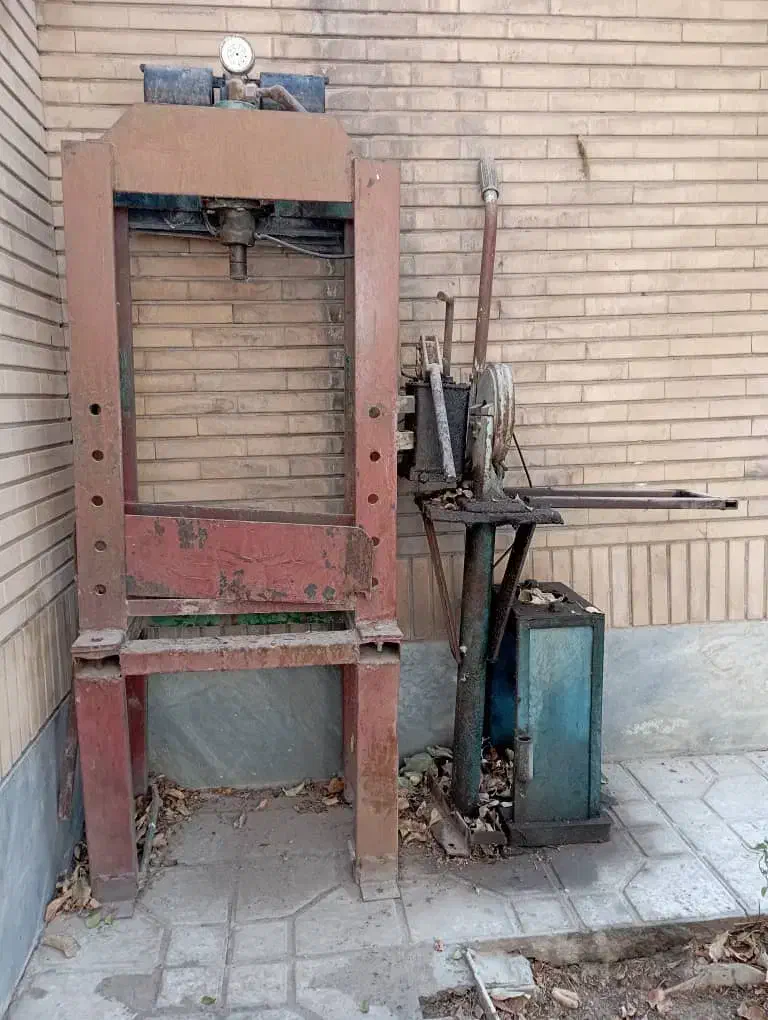 پرس هیدرولیک ده تن|ماشینآلات صنعتی|شاهینشهر, حافظ شمالی|دیوار