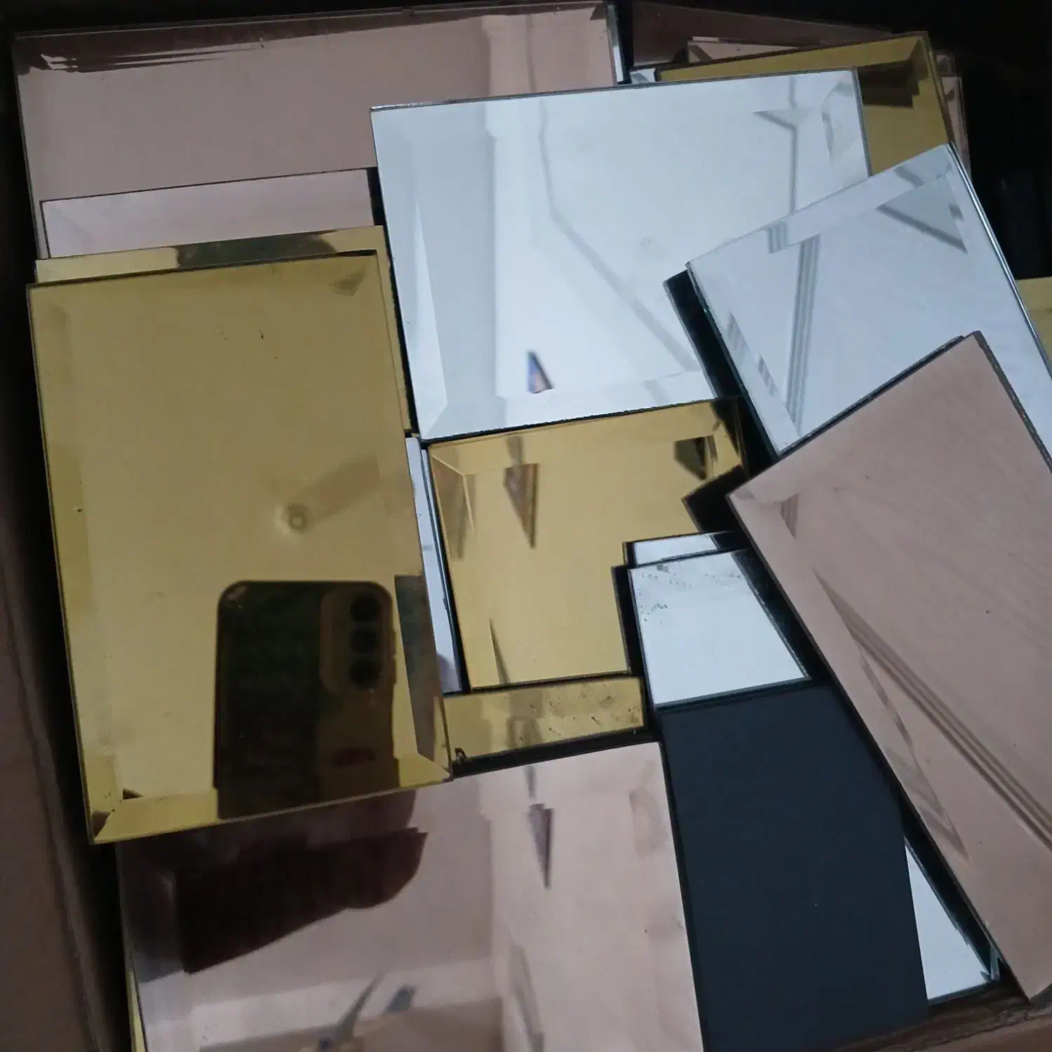 آینه و چوب|آینه|تهران, خلیج فارس|دیوار