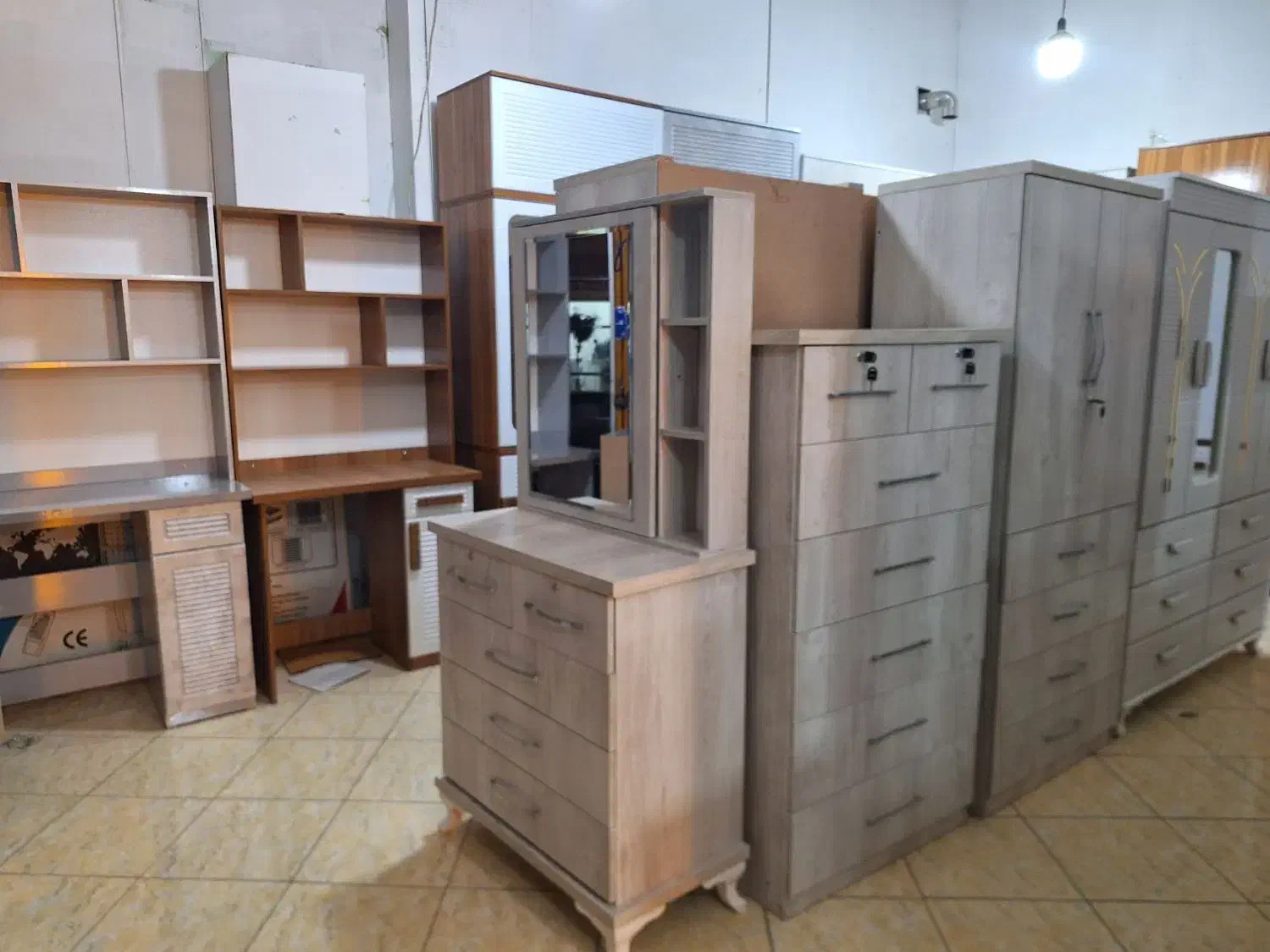 دراور میزآرایش|جاکفشی، کمد، دراور|ساوه, |دیوار