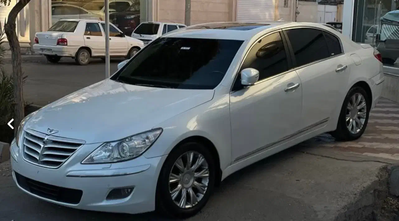 جنسیس سفید ۲۰۱۱|خودرو سواری و وانت|کرمان, |دیوار