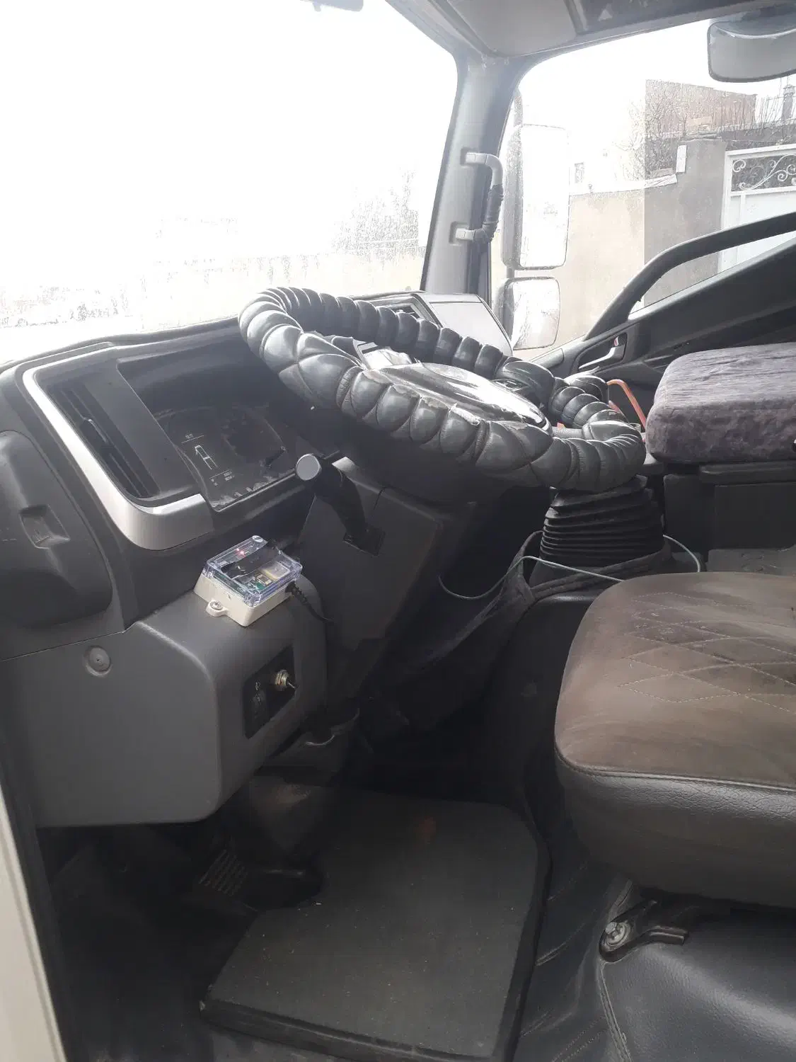 جک ۹تن|خودرو سنگین|بزینه رود, |دیوار