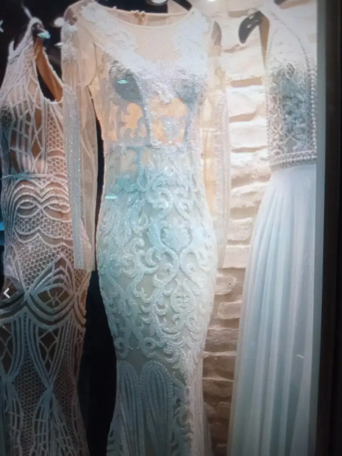 لباس مجلسی|لباس|پارسآباد, |دیوار