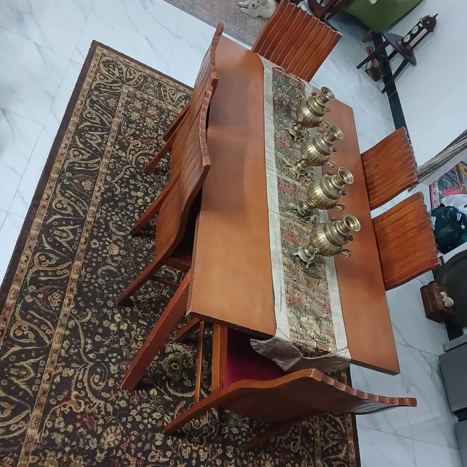 میز و صندلی چوبی|میز و صندلی غذاخوری|آمل, |دیوار