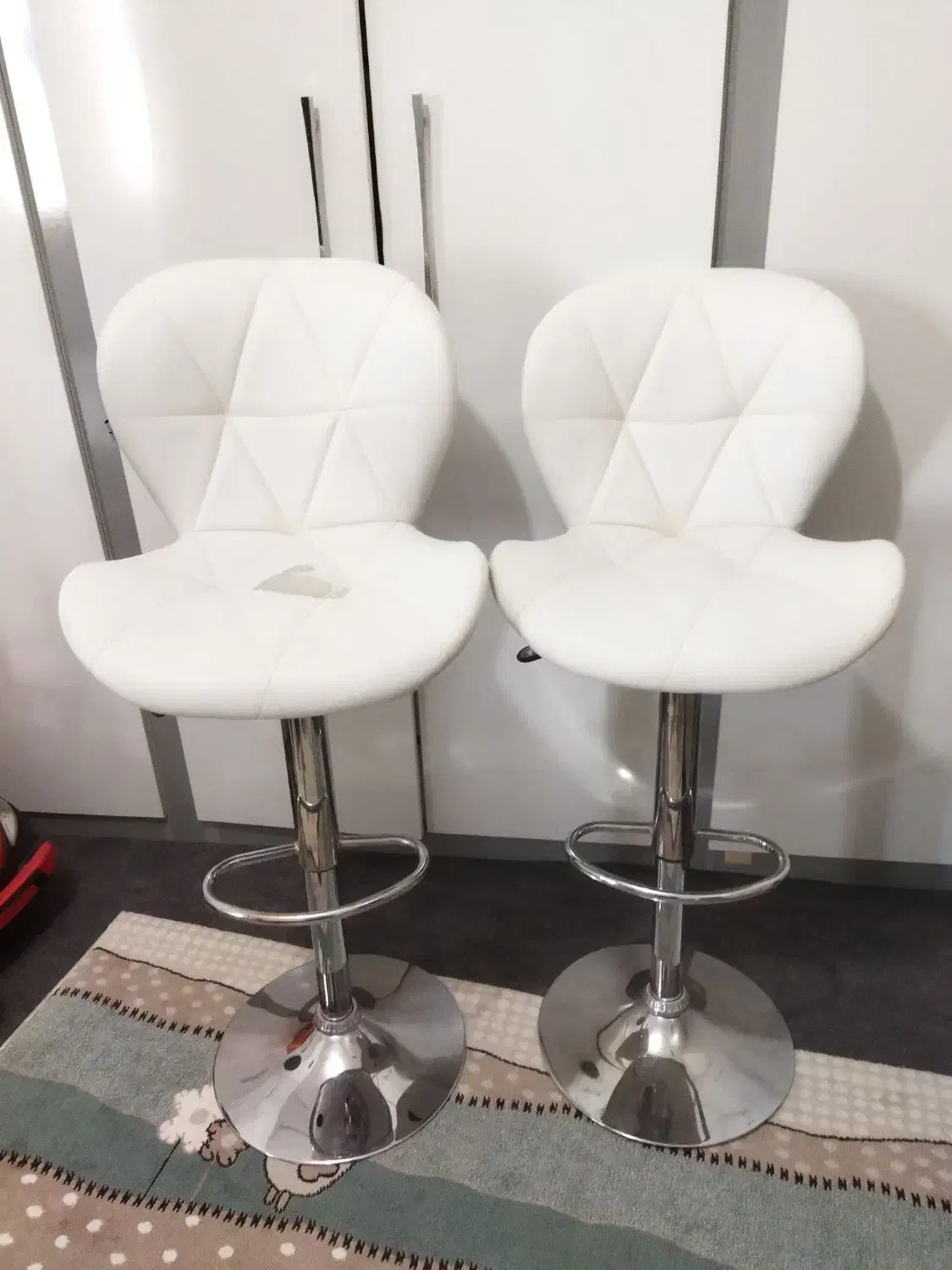 صندلی اپن|صندلی و نیمکت|سمیرم, |دیوار