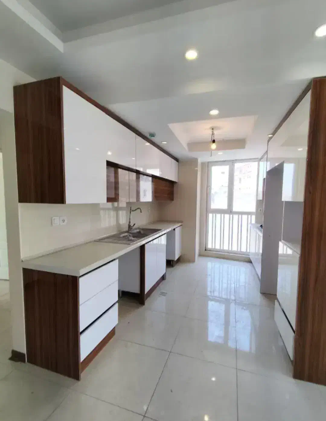 واحد۱۰۷متری کلید نخورده/ دامپزشکی