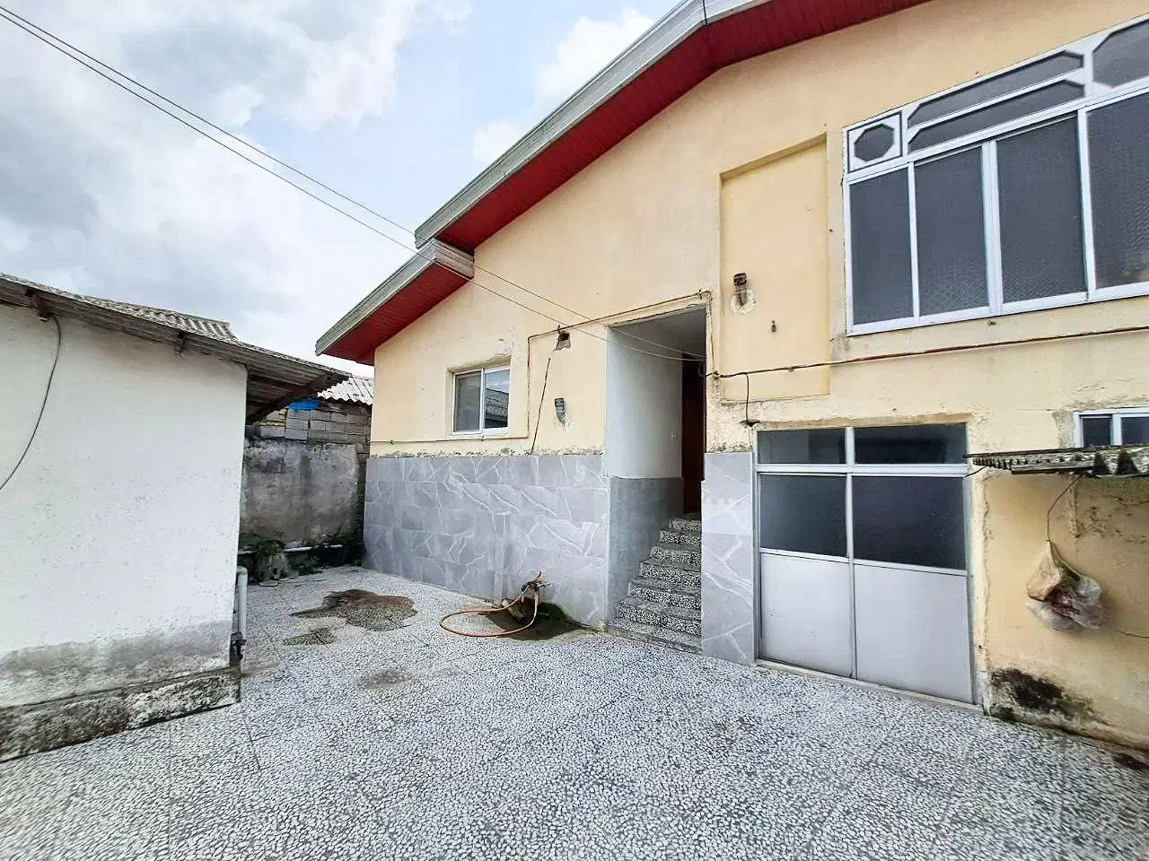 ویلادوبلکس۲۵۰متری/بافت مسکونی/۳کنتورنصب/اسنادکامل|فروش خانه و ویلا|فریدون‌کنار, |دیوار