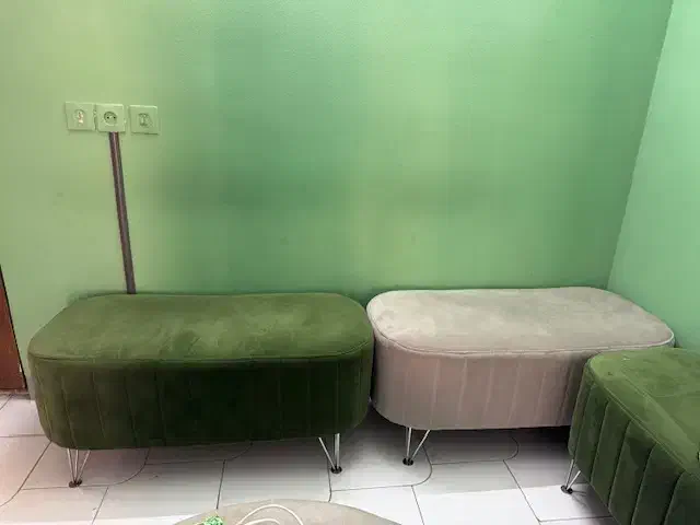 فروش پاف های زیبا ۸ نفره به علاوه میز|مبلمان خانگی و میز عسلی|اصفهان, باغ دریاچه|دیوار