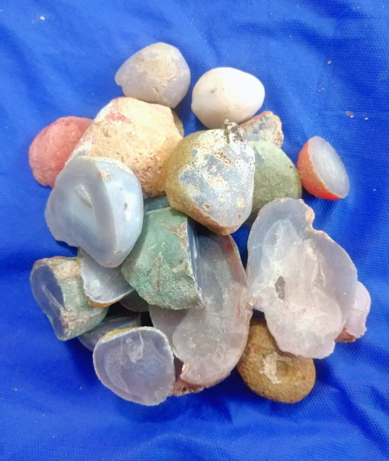 سنگ های قیمتی|جواهرات|قوچان, |دیوار