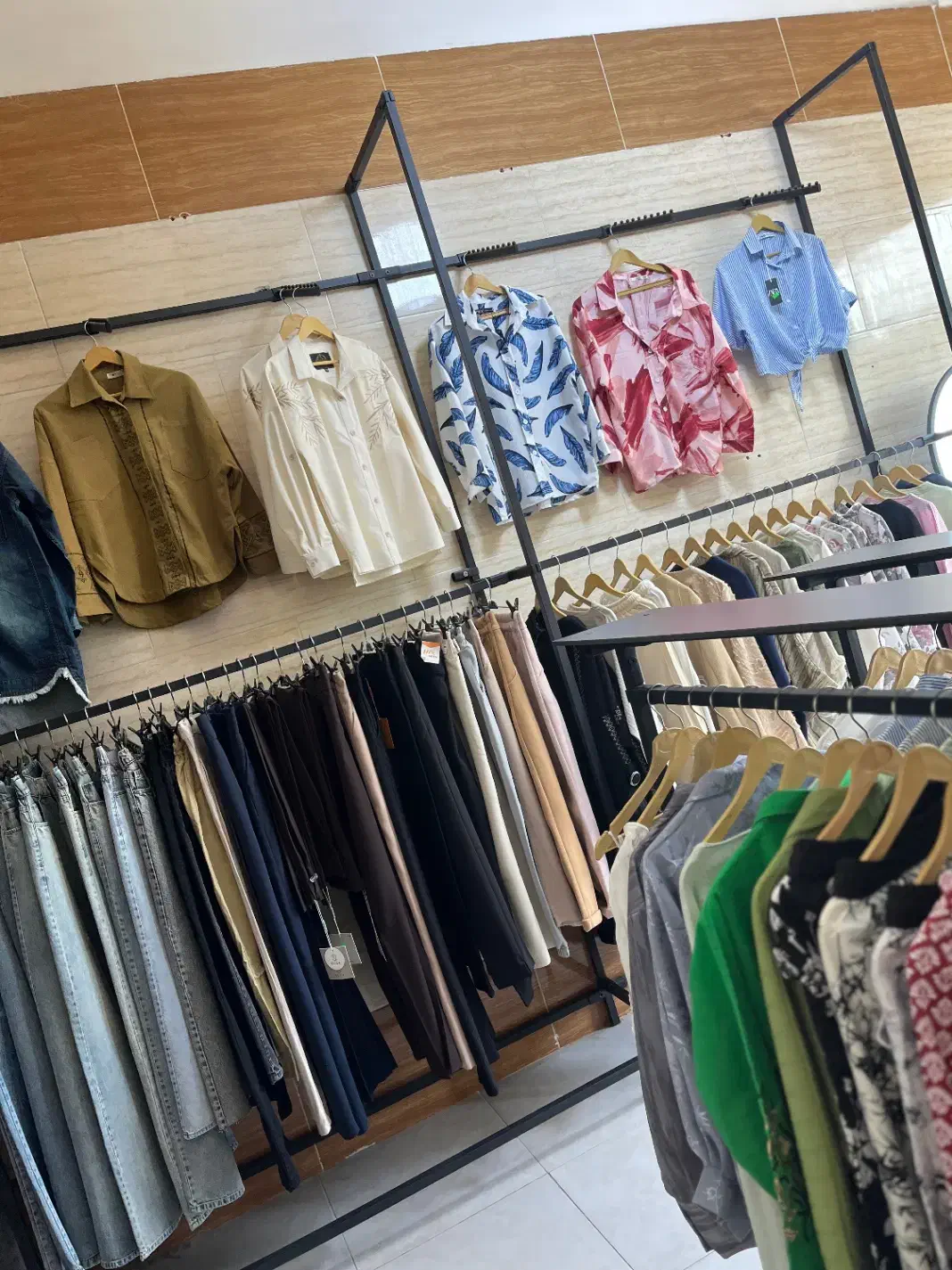 لوازم پوشاک زنانه|فروشگاه و مغازه|کرج, بنیاد|دیوار