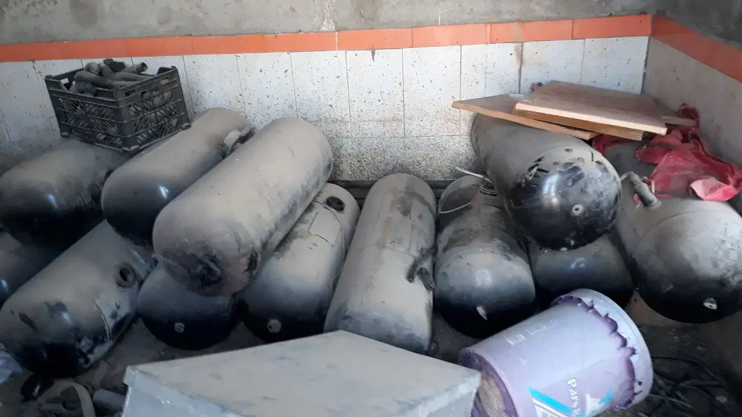 در و پنجره مخزن|حراج|امیدیه, |دیوار