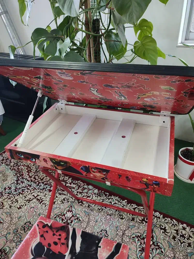 میز و صندلی تحریر|میز تحریر و کامپیوتر|رامسر, |دیوار