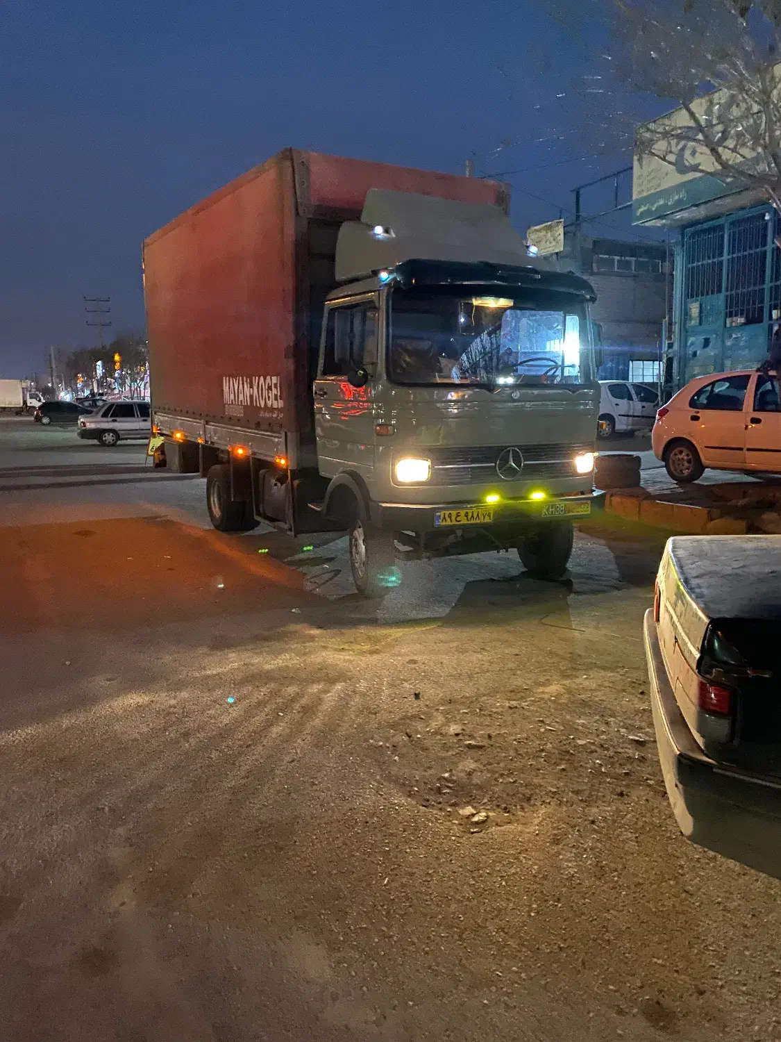 خاور۶۰۸عروسک|خودرو سنگین|آبیک, |دیوار