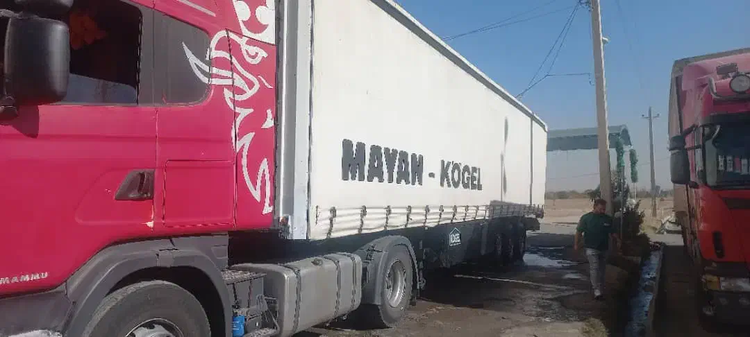 تریلی کانتین چادری ترانزیت کانتینر|خودرو سنگین|قزوین, |دیوار