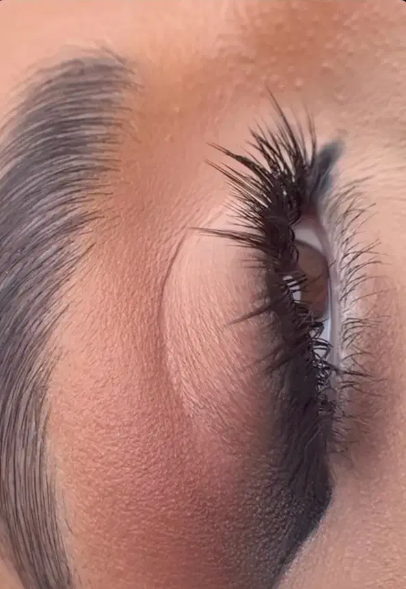 مدل رایگان میکاپ|خدمات آرایشگری و زیبایی|مشکیندشت, |دیوار