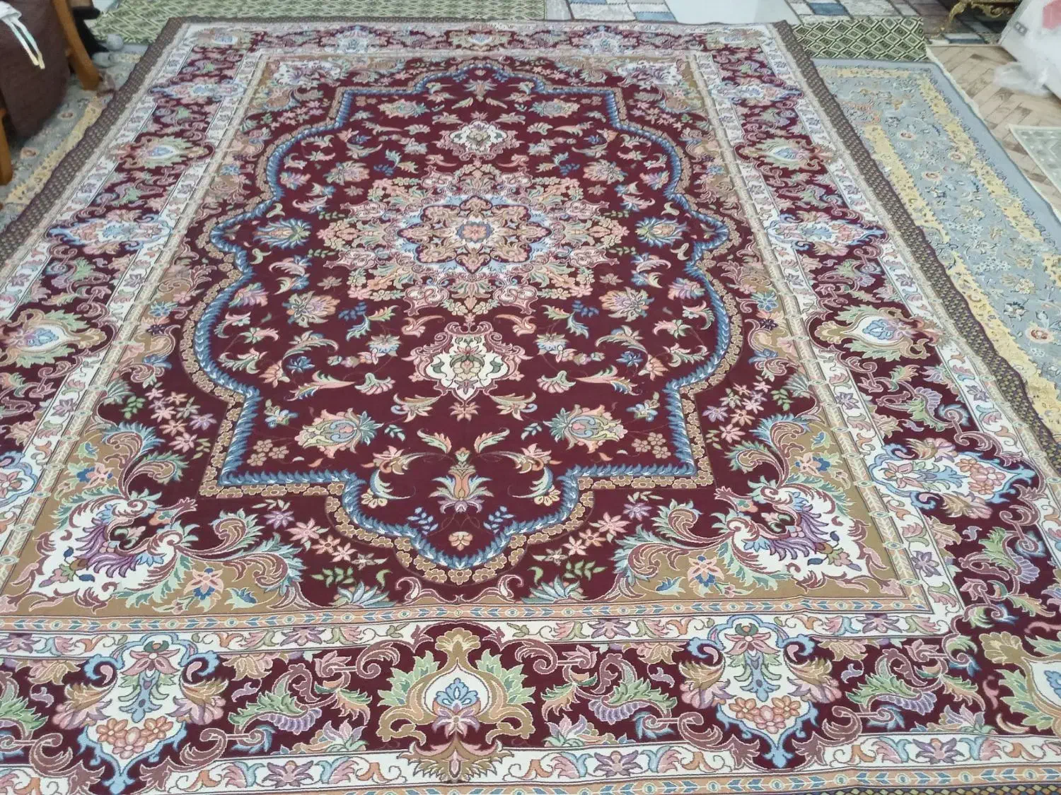 روفرشی ۱۲متری (اقبال یزد)|روفرشی|محمدشهر, محمدشهر|دیوار