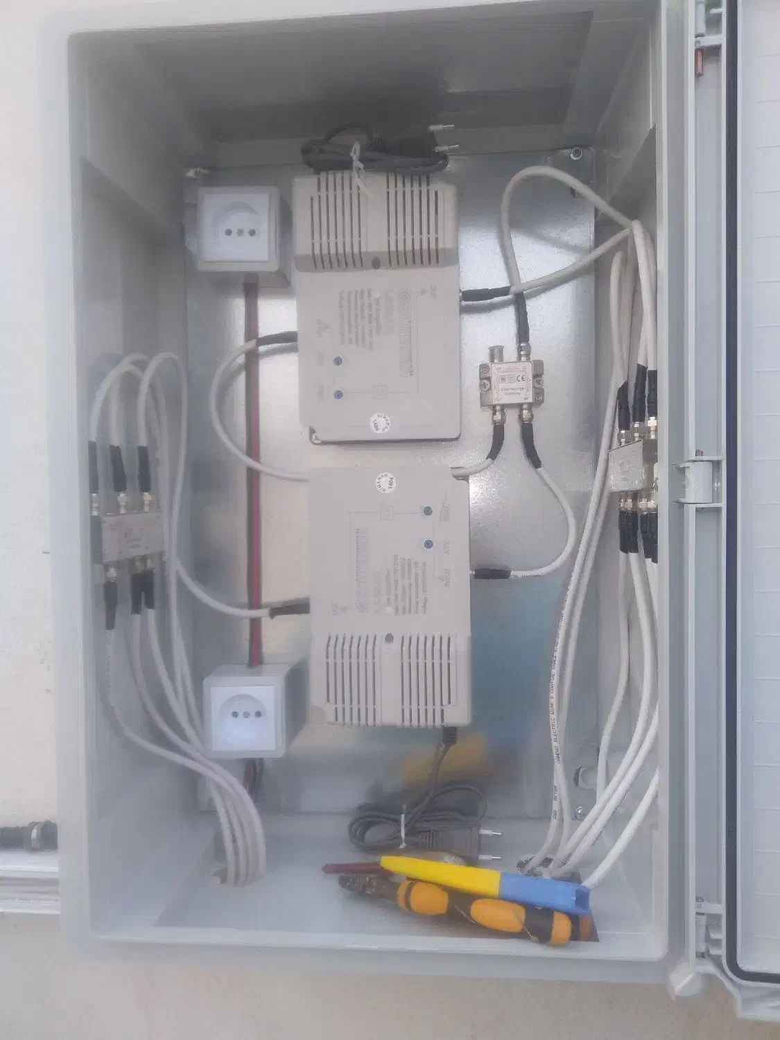 برق کار ساختمان|خدمات پیشه و مهارت|بندرعباس, |دیوار