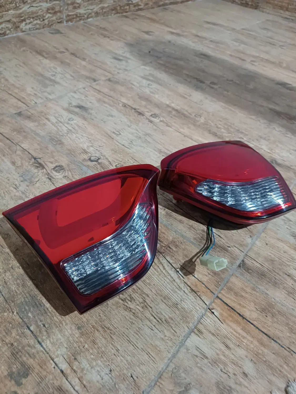 چراغ اسپرت کوییک|قطعات یدکی و لوازم جانبی|رشت, ترمینال|دیوار