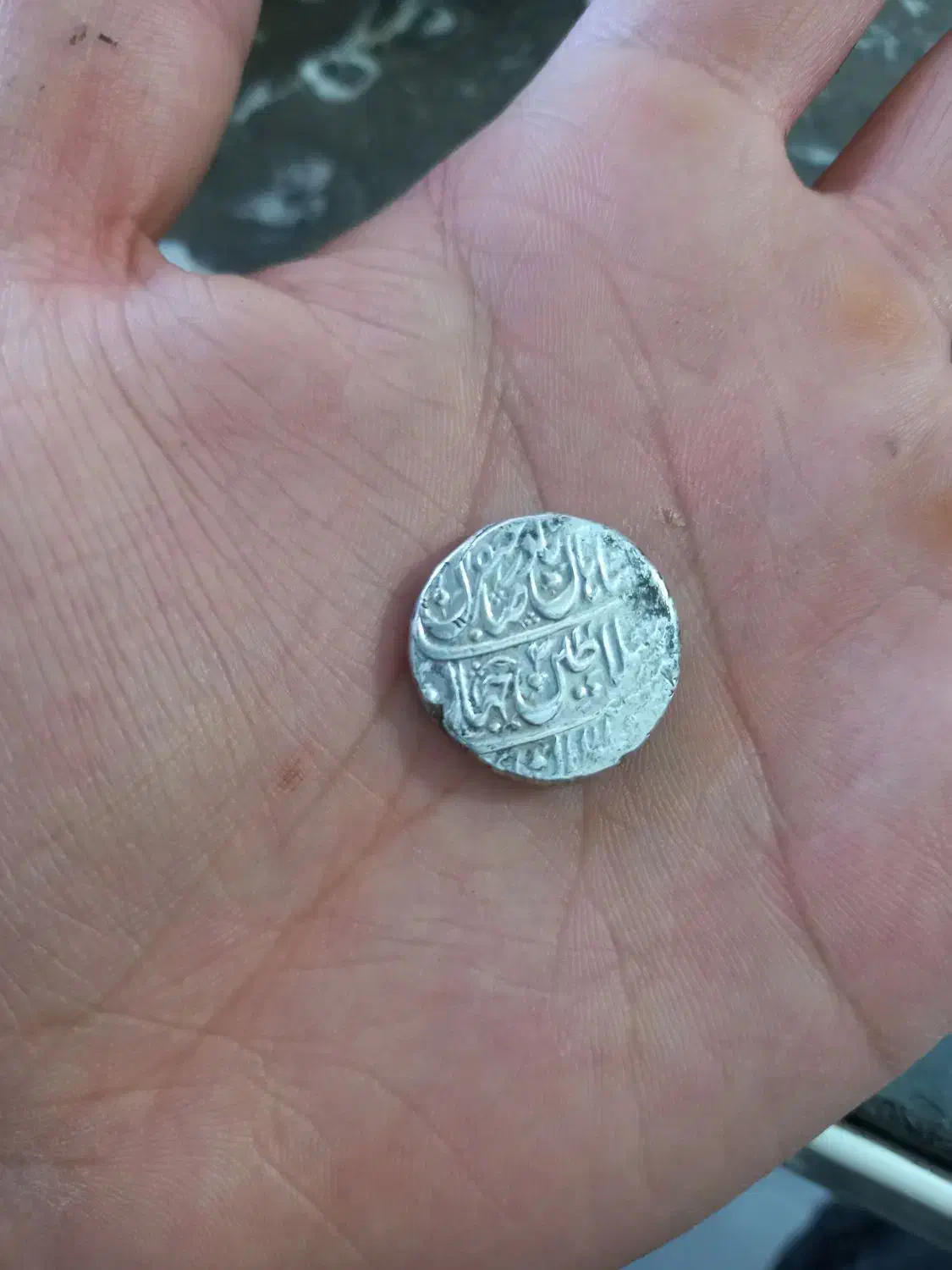 سکه ی صفوی|جواهرات|شاهین دژ, |دیوار