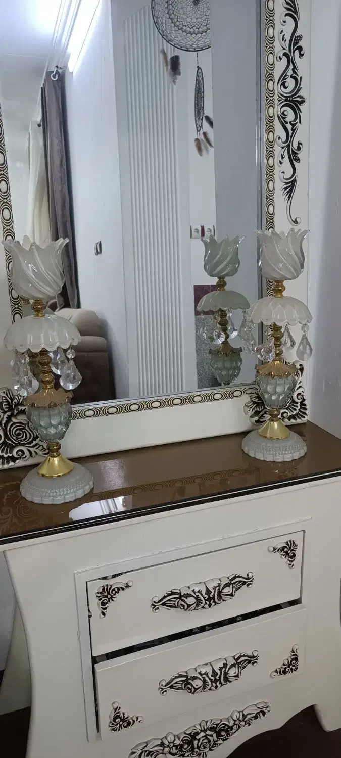 آیینه و کنسول و شمعدون|بوفه، ویترین، کنسول|زاهدان, |دیوار