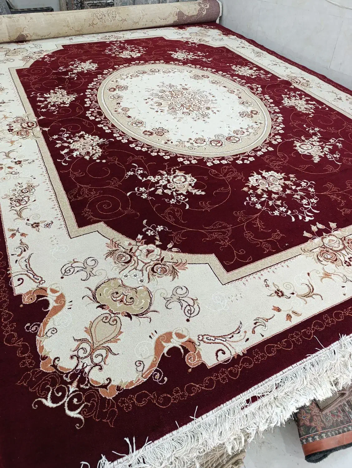 فروش فرش دست دوم|فرش|اصفهان, دوطفلان|دیوار