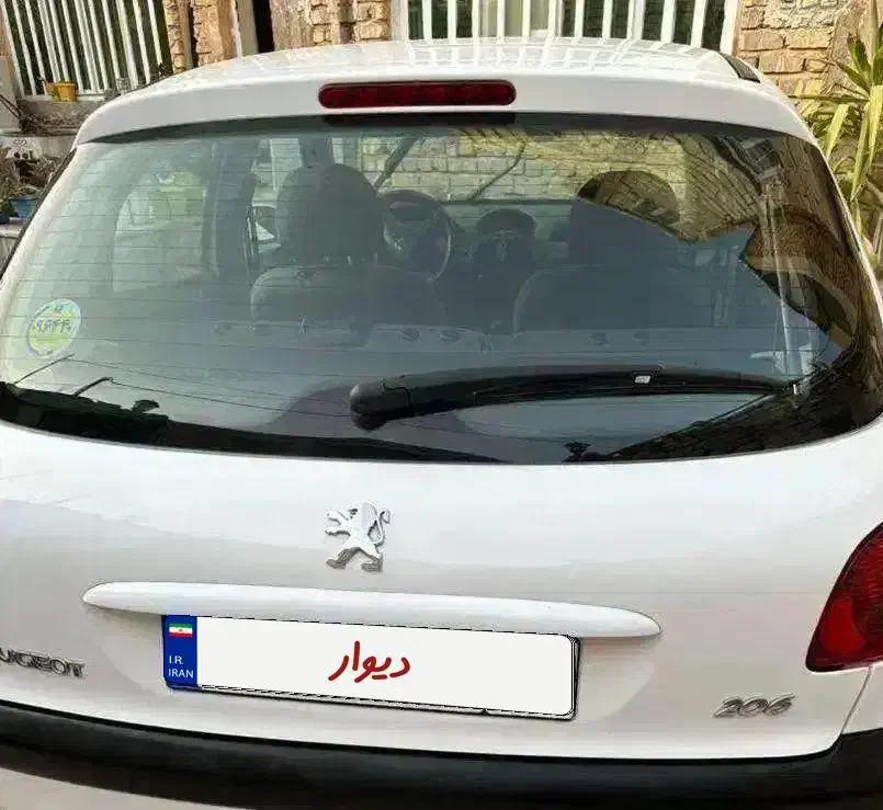 پژو۲۰۶،تیپ۲،تیو۳،مدل اخر ۱۴۰۱،تمام فابریک|خودرو سواری و وانت|شیراز, میانرود|دیوار