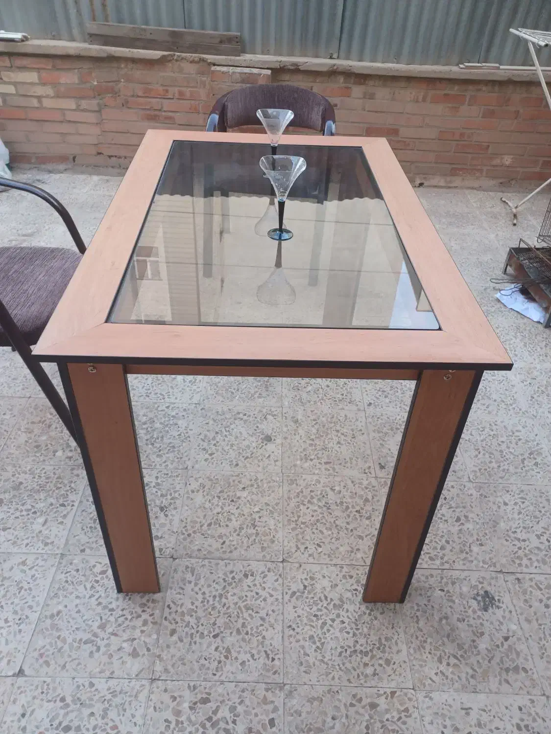 میز|میز و صندلی غذاخوری|اهواز, کمپلو شمالی|دیوار