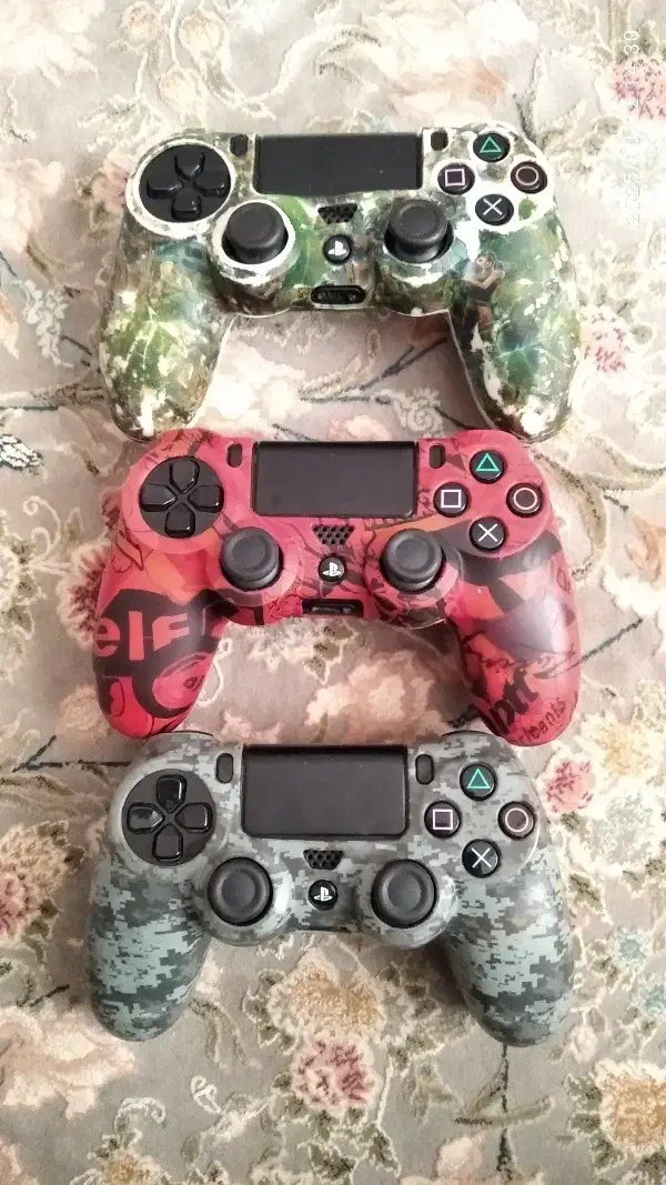 ۳عدد دسته ps4 اصلی اورجینال|کنسول، بازی ویدئویی و آنلاین|مشهد, ثامن|دیوار